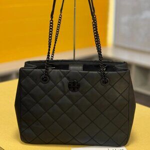 Tory Burch Large Willa Matte Black Chain Tote